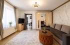 Casa solida, teren 919mp, 2 accesuri, configuratie si pentru 2 familii, Sanpetru - 19