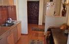 Apartament 2 camere, km 5, decomandat, etaj 3
