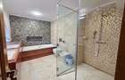 Vila 3 corpuri, 9 camere - s. utila 501.74 mp - teren 963 mp - Timpuri Noi