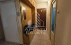 Apartament de vanzare cu 3 camere si 2 bai, decomandat, zona Sagului - 10