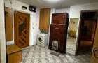 Apartament 3 camere decomandat, et. 2, Zona Piata mare