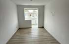 Persoana fizica Apartament 3 camere - 1
