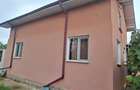 Casă cu 3 camere cu Teren 1600 Mp în Central
