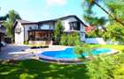 Vila impresionanta cu piscina incalzita, garaj 2 masini si gradina de 770 mp - 1