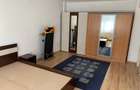 Inchiriez apartament 2 camere decomandat, Bd. 21 Decembrie - 2