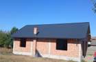 Casa de vanzare ala rosu