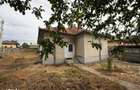 Casa cu teren de 754 mp si dubla deschidere, de vanzare in Carcea