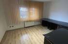 De inchiriat apartament spatiu comercial, 4 camere, zona centrala, Dej