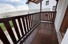 Casa 5 camere 4 bai 426 mp teren zona Arhitectilor