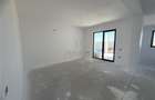 Duplex despartit prin C.T.- dormitor la parter - canalizare