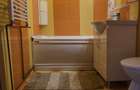 Inchiriez apartament 3 camere 1 Mai - 8