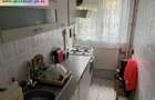 Apartament 3 camere de vanzare : Vest-(Aleea Stanisoarei), etajul 2, - 4