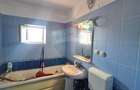 Apartament cu 3 camere de vanzare in zona Central - 2
