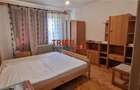 Apartament 3 camere decomandat zona Centru