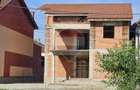 Casă cu 4 camere cu Teren 350 Mp în Central