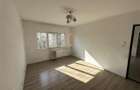 Apartament 3 camere semidecomandat, Velenta - 2
