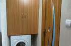 Apartament de inchiriat -2 camere,zona Mall,la 3 minute de scoala nr.8