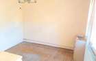 DE INCHIRIAT: Casa 3 camere, 90 mp, curte 200 mp cu vi?a de vie Zona Calea ?agului