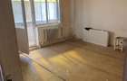 De vanzare apartament 3 camere