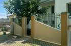 Proprietate unica in Snagov, aproape 1.000 mp construiti, ideala pentru clinica sau business sau o familie mare - 3