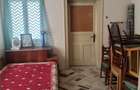 Casă cu 5 camere cu Teren 1300 Mp în Mârzănești