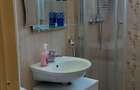 2 camere langa Crinul Alb - 2