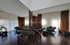 Casa cu piscina - Buftea - 8 camere - 4 bai - 620mp - 2500mp teren - 4