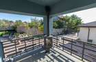 Proprietate cu doua locuin?e, salon de 120 mp ?i teren de 1.800 mp - 12