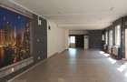 Spațiu comercial, de 110 mp, în Central - 3