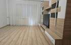 Inchiriez apartament cu 2 camere decomandat - 2