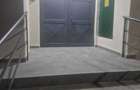 Inchiriez apartament 3 camere in Giurgiu, bloc Patibar, et.2, loc parcare - 2