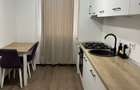 Inchiriez apartament 2 camere, bucatarie separata, disponibil loc de parcare