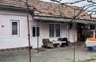 Casa de vanzare cu anexe - 4