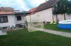 Casa individuala cu 3 camere 2 bai si 554 mp teren in Selimbar