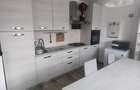 Vand apartament cu 3 camere