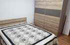 Inchiriez apartament 3 camere recent renovat - 2