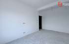 Comision 0% Duplex de vanzare, 5 camere despartit prin garaj - Mosnita Veche
