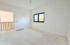 Duplex-uri cu 4 camere, 3 bai si perete coumn dublu in Chisoda, la asfalt. - 9