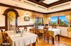 Proprietate hoteliera de lux, loca?ie unica - Pe?tera, Moieciu - 6