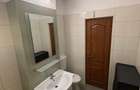 Apartament cu 3 camere de inchiriat in Racadau ,et 1/4 cu loc de parcare