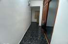 Apartament 3 camere, zona Han, etaj 3
