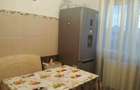 Inchiriez apartament 2 camere - 4