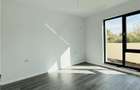 De VANzare Vila De Lux 6 Camere Individuala La Cheie Zona Primar