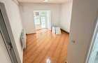 Inchiriez spatiu zona PIATA CETATE 12 /mp