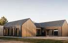 Casa individuala superba, cu arhitectura scandinava, moderna - langa padure, teren generos