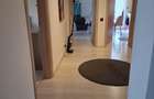 apartament 3 camere decomandat - 1