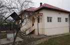 Vand casa solida in Com Gradistea- Jud. Valcea - 4