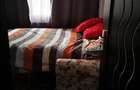 Apartament 3 camere situat la parter, intr un bloc cu 4 etaje in centrul orasului Alexandria, in spa - 4