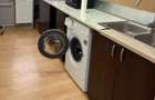 Inchiriez garsoniera ,Zona Sebastien, Vulcan Center.Strada Motoc sec.5. Pret 1500 (1 luna garantie)Exclus agentii.
