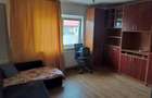 Apartament cu 2 camere decomandat în 1 Mai - 7